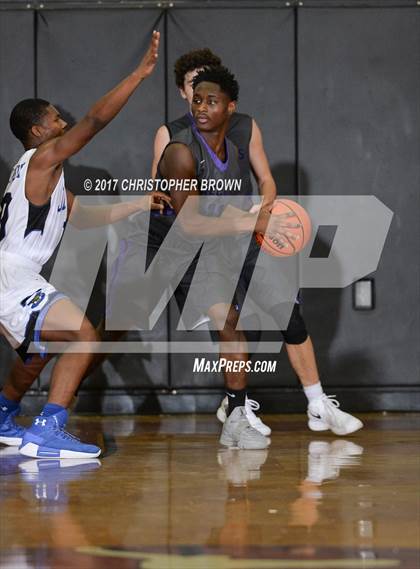 Thumbnail 1 in King vs Katy Taylor (McDonald's Texas Invitational) photogallery.