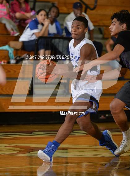 Thumbnail 2 in King vs Katy Taylor (McDonald's Texas Invitational) photogallery.