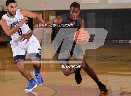 Thumbnail 2 in King vs Katy Taylor (McDonald's Texas Invitational) photogallery.