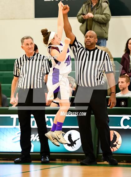 Thumbnail 2 in Community Christian vs. St. Paul's Prep (Texas Division TCAF 2 State Semi-Finals) photogallery.