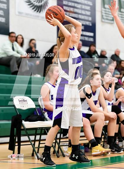 Thumbnail 3 in Community Christian vs. St. Paul's Prep (Texas Division TCAF 2 State Semi-Finals) photogallery.