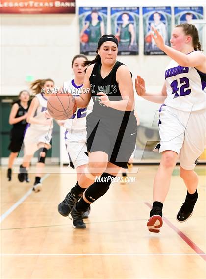Thumbnail 1 in Community Christian vs. St. Paul's Prep (Texas Division TCAF 2 State Semi-Finals) photogallery.