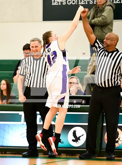 Thumbnail 1 in Community Christian vs. St. Paul's Prep (Texas Division TCAF 2 State Semi-Finals) photogallery.