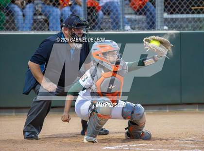 Thumbnail 2 in Lopez @ Harlingen South photogallery.