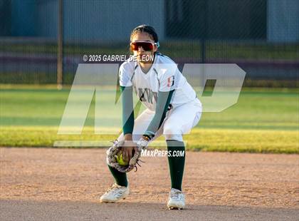 Thumbnail 3 in Lopez @ Harlingen South photogallery.