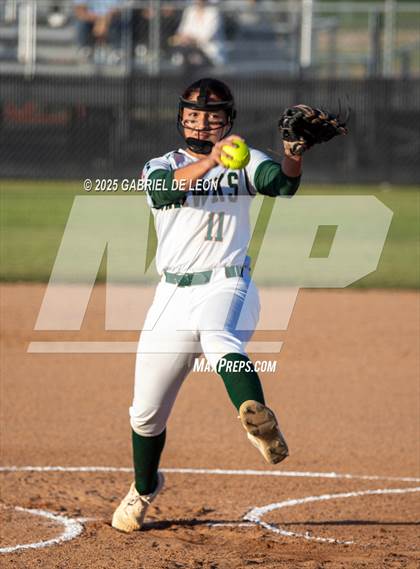 Thumbnail 2 in Lopez @ Harlingen South photogallery.