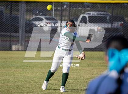 Thumbnail 3 in Lopez @ Harlingen South photogallery.
