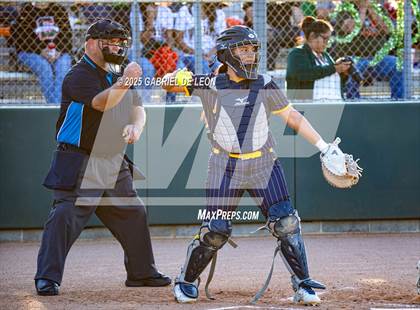 Thumbnail 1 in Lopez @ Harlingen South photogallery.
