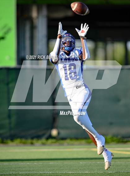 Thumbnail 1 in Grand Oaks vs Chavez photogallery.