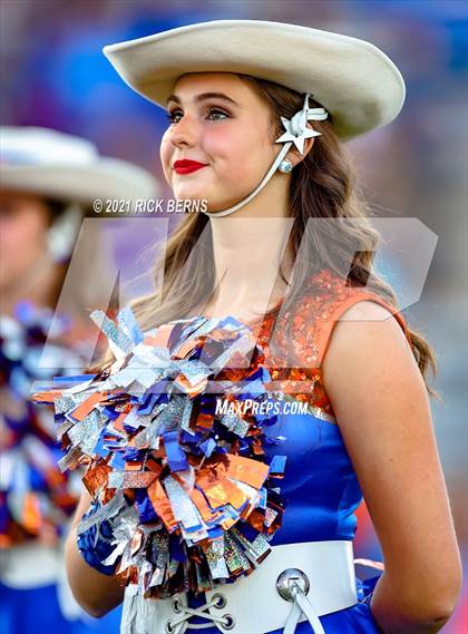 Thumbnail 1 in Grand Oaks vs Chavez photogallery.