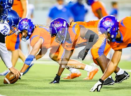 Thumbnail 2 in Grand Oaks vs Chavez photogallery.