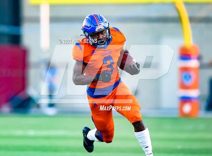 Thumbnail 1 in Grand Oaks vs Chavez photogallery.