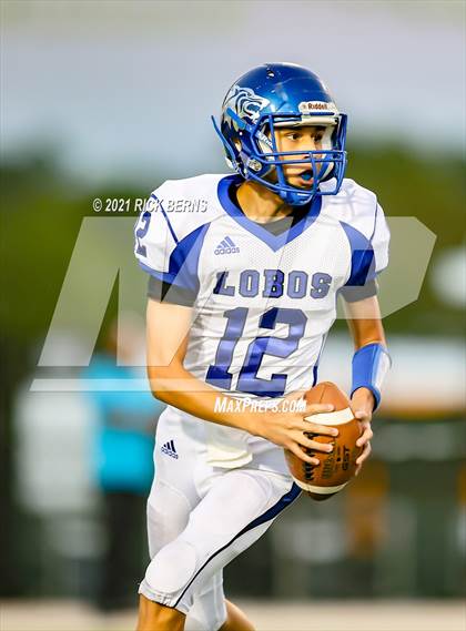 Thumbnail 2 in Grand Oaks vs Chavez photogallery.