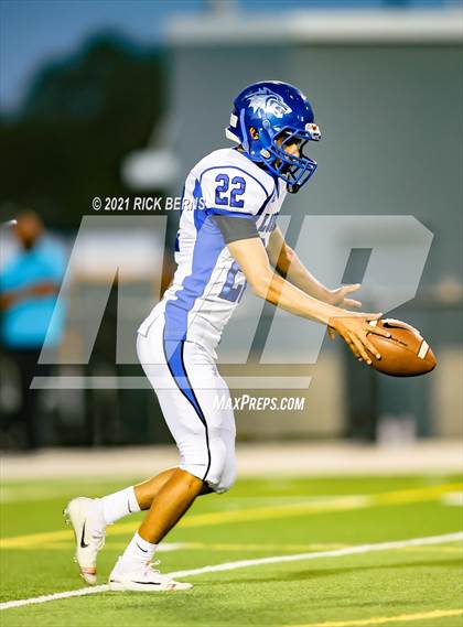 Thumbnail 2 in Grand Oaks vs Chavez photogallery.