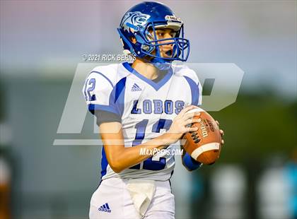 Thumbnail 3 in Grand Oaks vs Chavez photogallery.