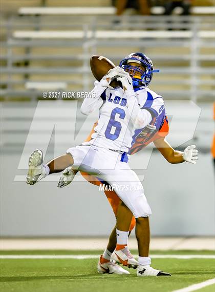 Thumbnail 1 in Grand Oaks vs Chavez photogallery.