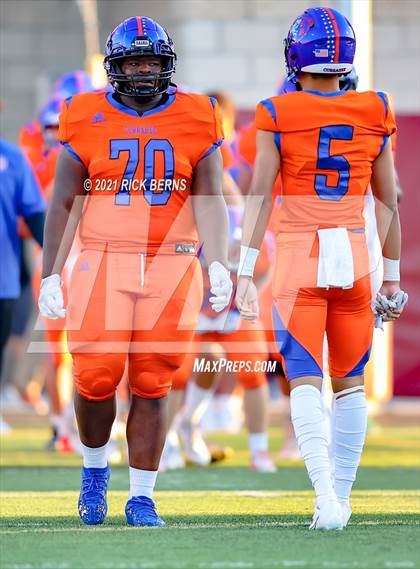 Thumbnail 3 in Grand Oaks vs Chavez photogallery.