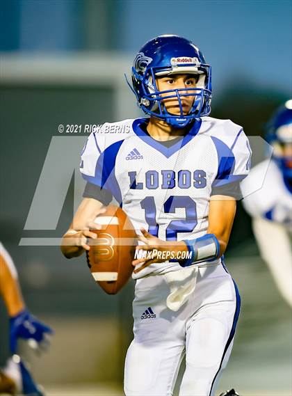 Thumbnail 1 in Grand Oaks vs Chavez photogallery.
