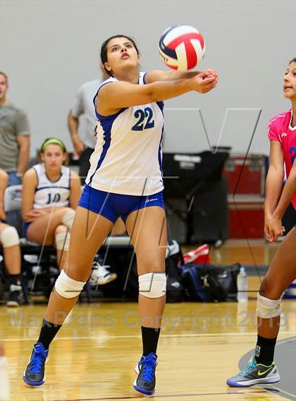 Thumbnail 2 in Blue Springs South vs. Blue Valley Northwest photogallery.