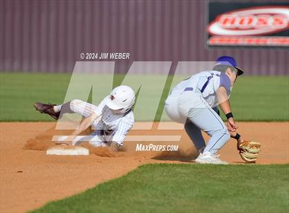 Thumbnail 3 in Vian @ Warner photogallery.