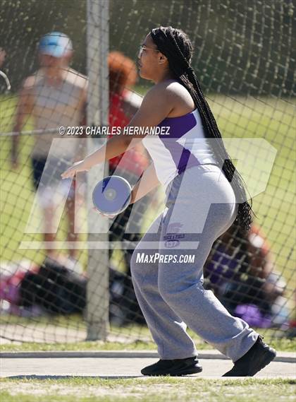 Thumbnail 1 in College Station Cougar Relays (Shotput, Discus, Pole Vault) photogallery.