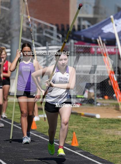 Thumbnail 2 in College Station Cougar Relays (Shotput, Discus, Pole Vault) photogallery.
