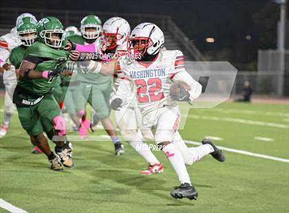 Thumbnail 2 in George Washington Prep @ Dorsey photogallery.