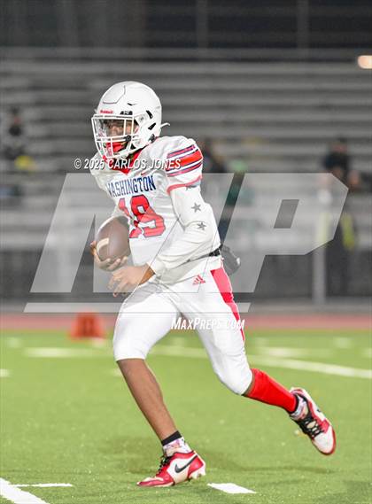 Thumbnail 1 in George Washington Prep @ Dorsey photogallery.