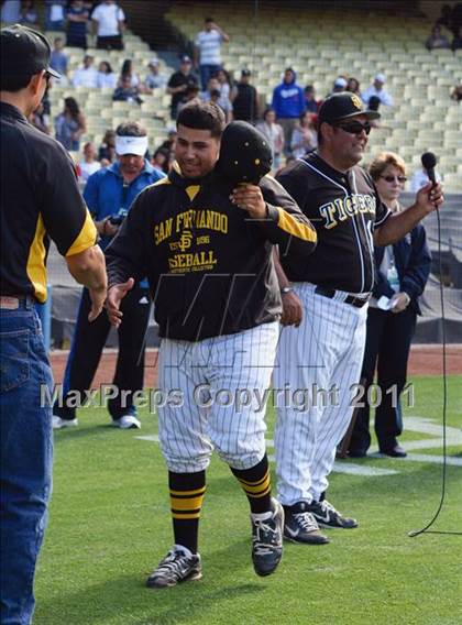 Thumbnail 1 in Chatsworth vs. San Fernando (CIF LACS D1 Final) photogallery.