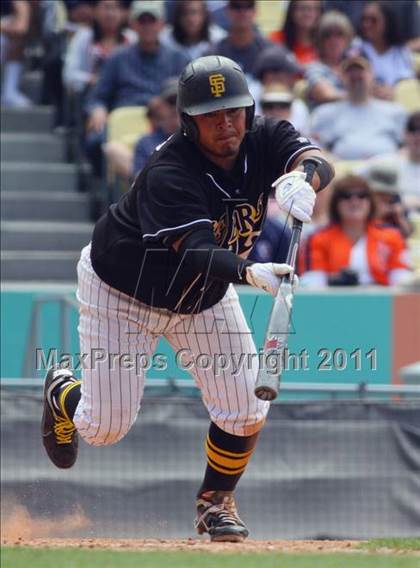 Thumbnail 3 in Chatsworth vs. San Fernando (CIF LACS D1 Final) photogallery.
