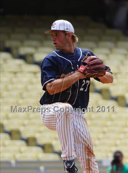 Thumbnail 3 in Chatsworth vs. San Fernando (CIF LACS D1 Final) photogallery.