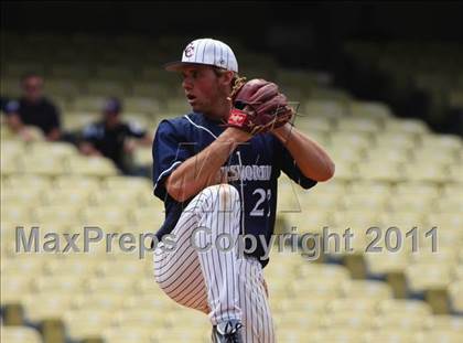 Thumbnail 1 in Chatsworth vs. San Fernando (CIF LACS D1 Final) photogallery.
