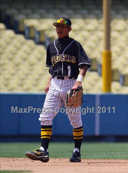 Thumbnail 3 in Chatsworth vs. San Fernando (CIF LACS D1 Final) photogallery.