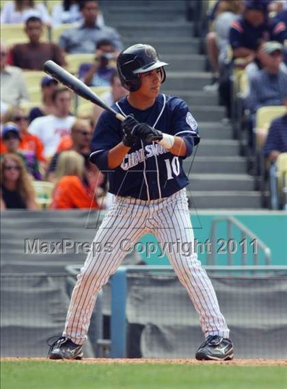 Thumbnail 3 in Chatsworth vs. San Fernando (CIF LACS D1 Final) photogallery.