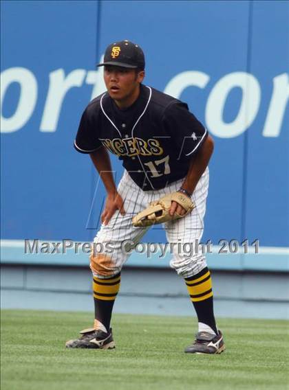 Thumbnail 2 in Chatsworth vs. San Fernando (CIF LACS D1 Final) photogallery.