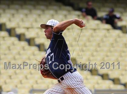 Thumbnail 3 in Chatsworth vs. San Fernando (CIF LACS D1 Final) photogallery.