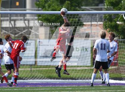 Thumbnail 3 in Charlotte Catholic vs. Ardrey Kell photogallery.