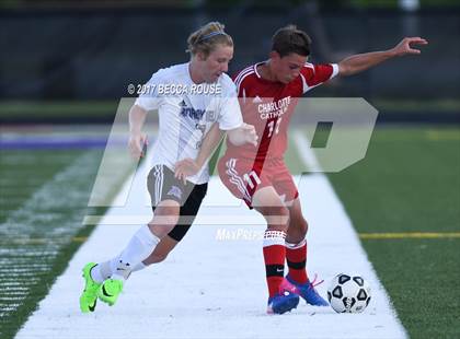 Thumbnail 3 in Charlotte Catholic vs. Ardrey Kell photogallery.