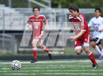 Thumbnail 3 in Charlotte Catholic vs. Ardrey Kell photogallery.