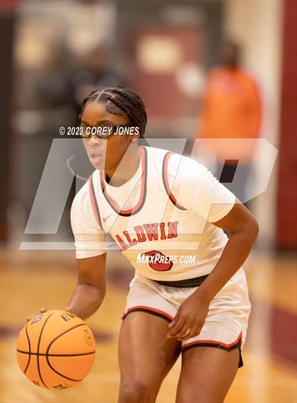 Thumbnail 2 in Veterans vs Baldwin (Hardwood Invitational) photogallery.