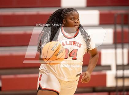 Thumbnail 3 in Veterans vs Baldwin (Hardwood Invitational) photogallery.
