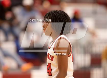 Thumbnail 3 in Veterans vs Baldwin (Hardwood Invitational) photogallery.