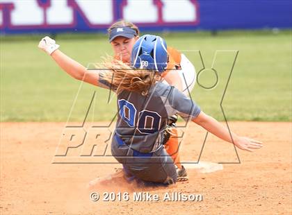 Thumbnail 3 in Red Bank vs East Ridge photogallery.