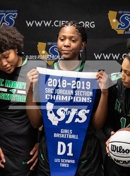 Thumbnail 1 in St. Mary's vs. Bear Creek (CIF SJS D1 Final) photogallery.