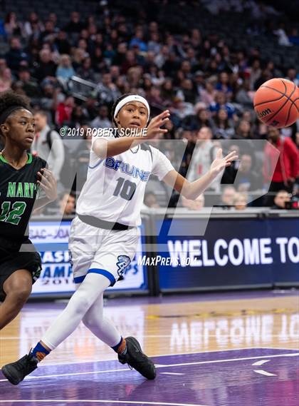 Thumbnail 1 in St. Mary's vs. Bear Creek (CIF SJS D1 Final) photogallery.