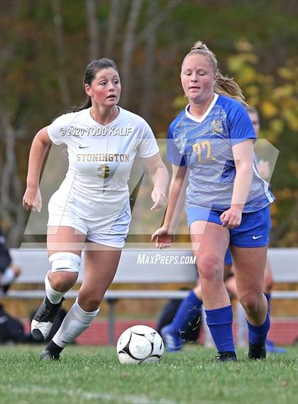 Thumbnail 3 in Stonington @ Bacon Academy photogallery.