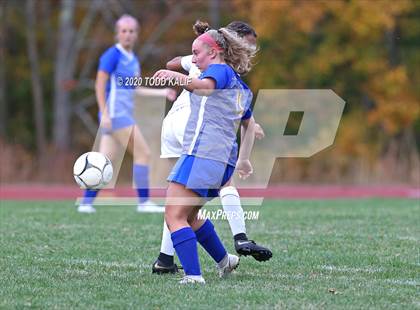 Thumbnail 2 in Stonington @ Bacon Academy photogallery.