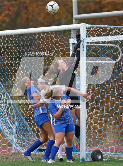 Thumbnail 1 in Stonington @ Bacon Academy photogallery.