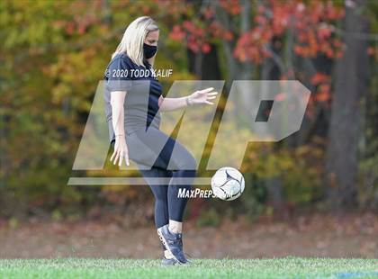 Thumbnail 2 in Stonington @ Bacon Academy photogallery.