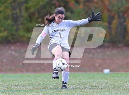 Thumbnail 2 in Stonington @ Bacon Academy photogallery.